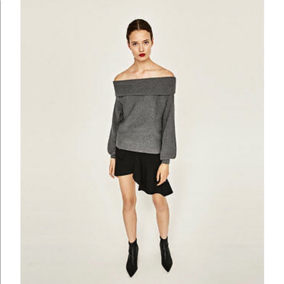 Off-the-Shoulder Zara Knit - Picture 2 of 5